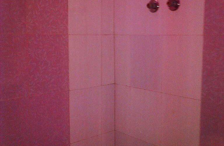 Shalimar Lodge, Jammu 4
